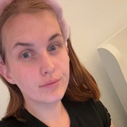 Helga Guðný