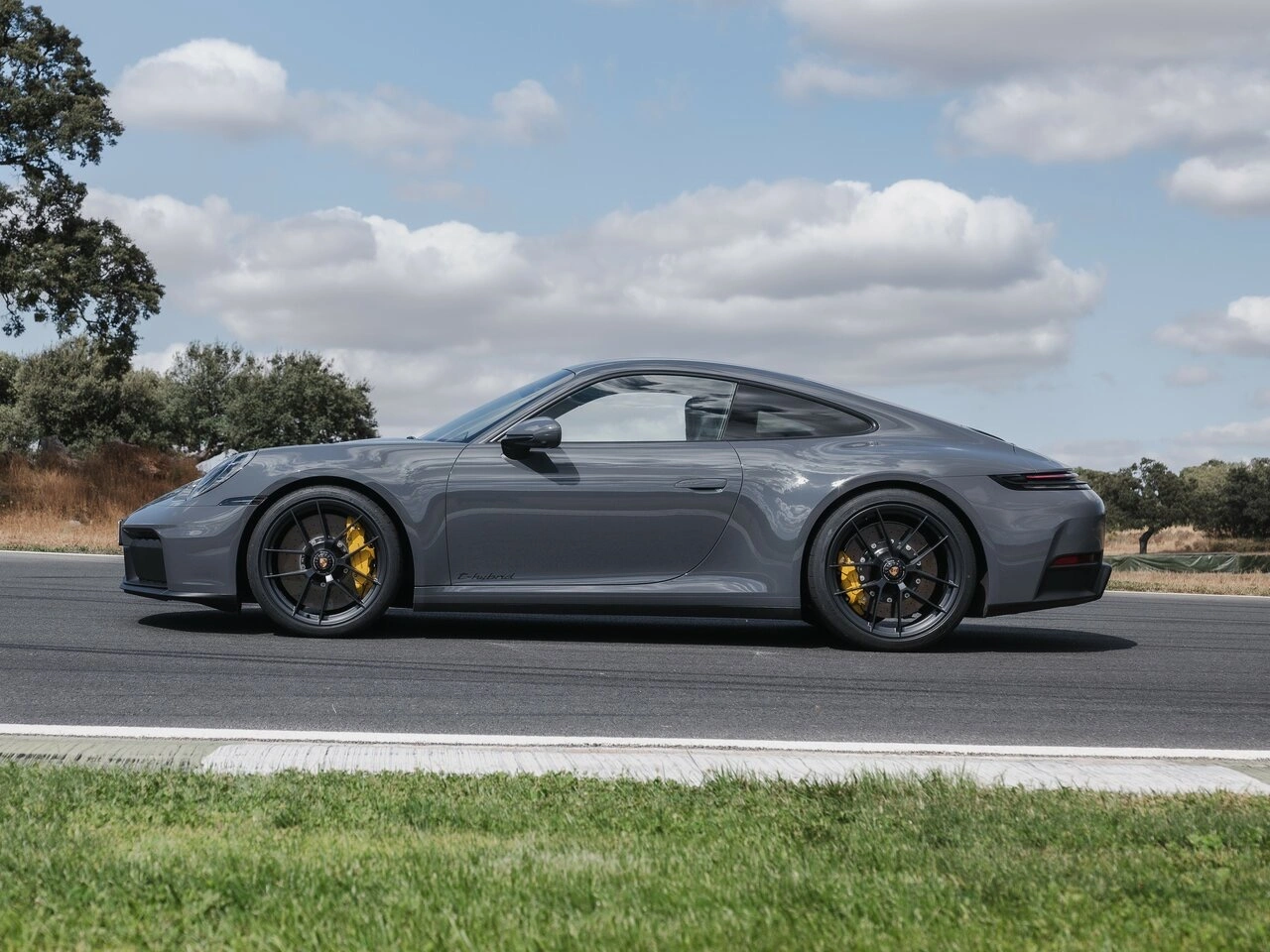 Porsche 911 VIII 992 Facelift Coupe 2024 Tæknilýsing