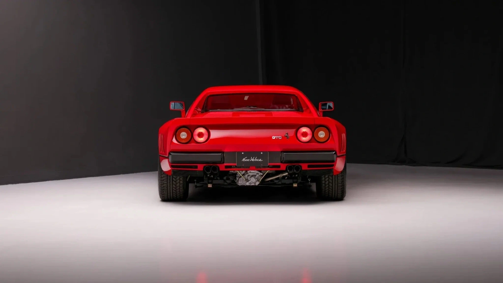 Boð í Ferrari 288 GTO komin í 6,75 milljónir dala á afmælisuppboði BaT
