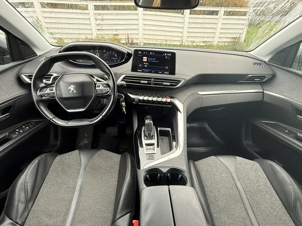 Peugeot 3008 - Ferðabox fylgir!