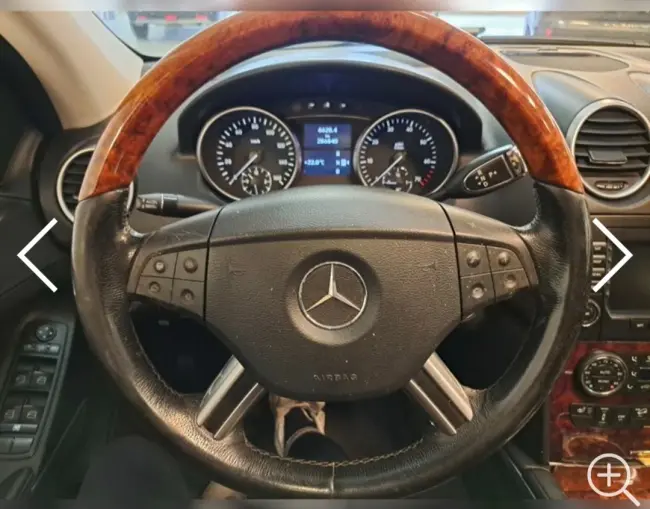 Mercedes Benz M