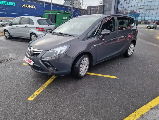 Opel Zafira tourer