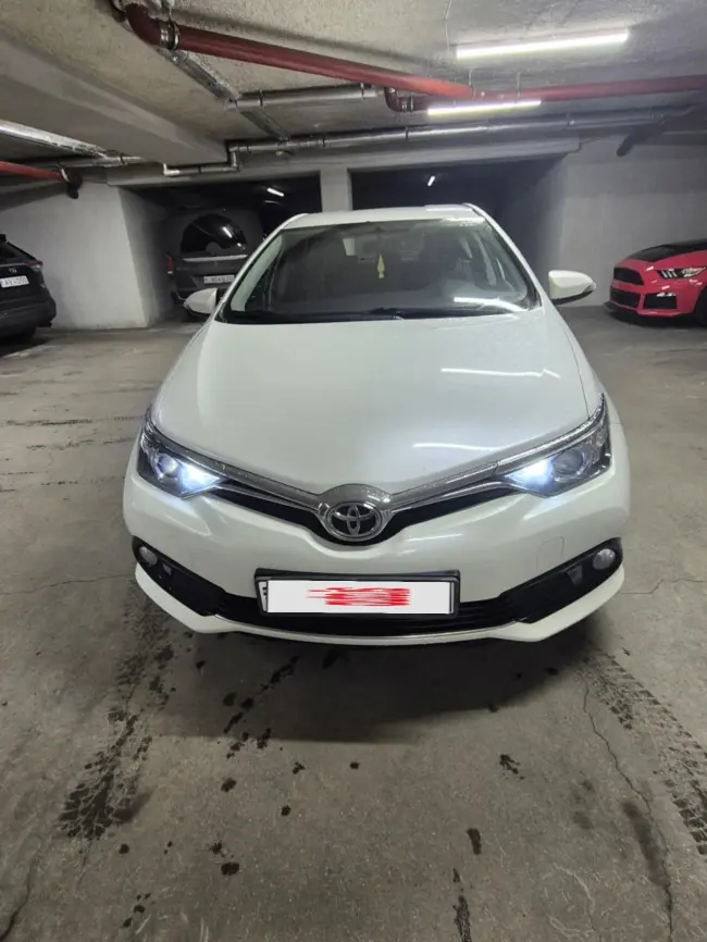Toyota Auris