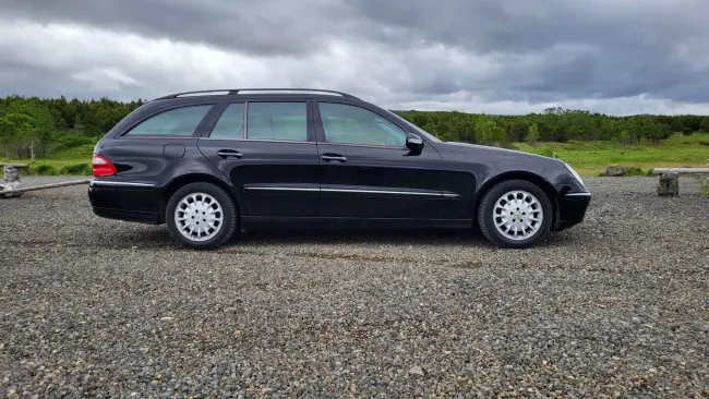 Mercedes benz E240 4-Matic