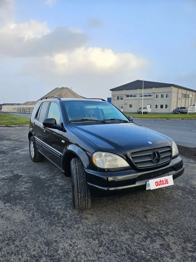 Mercedes Benz ML430