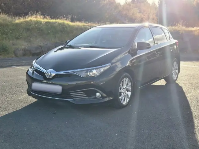 Toyota Auris 2016 Hybrid