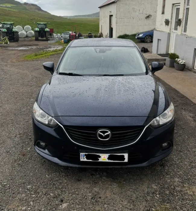 Mazda 6