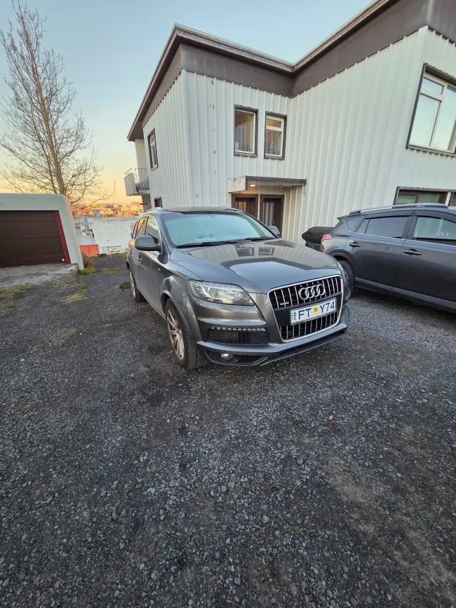 Audi Q7