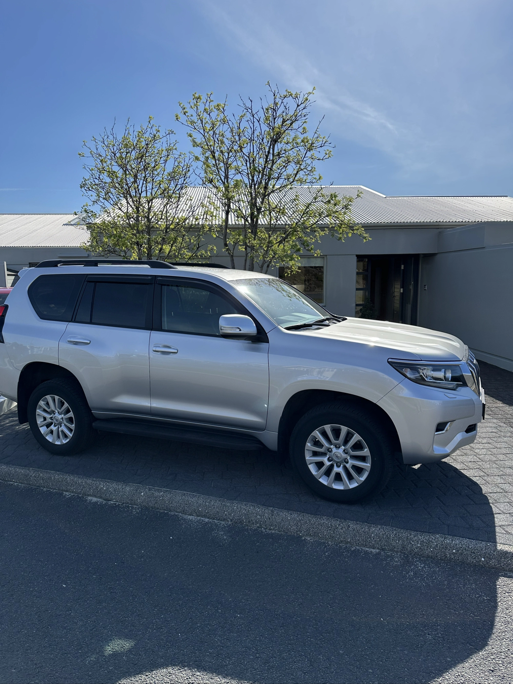 Toyota Land cruiser (150 series)