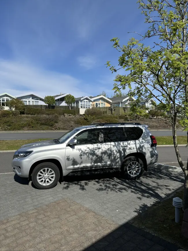 Toyota Land cruiser (150 series)