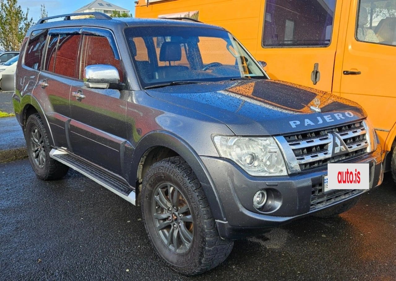 Mitsubishi Pajero