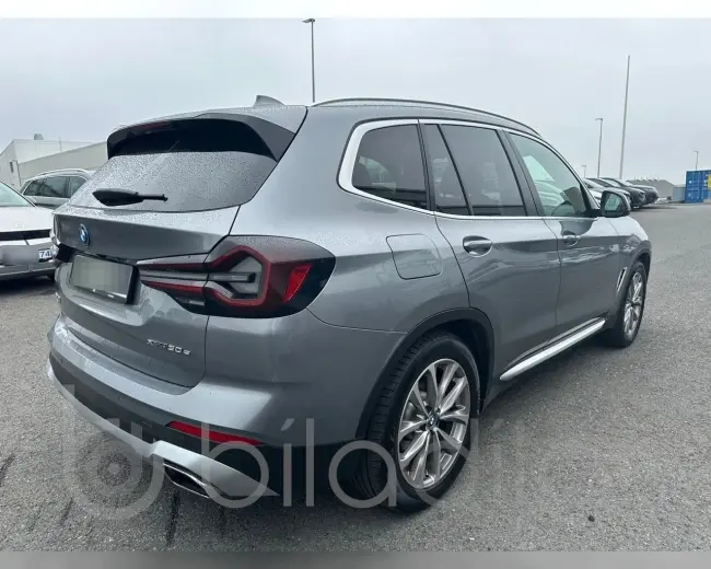 BMW X3 xDrive30e