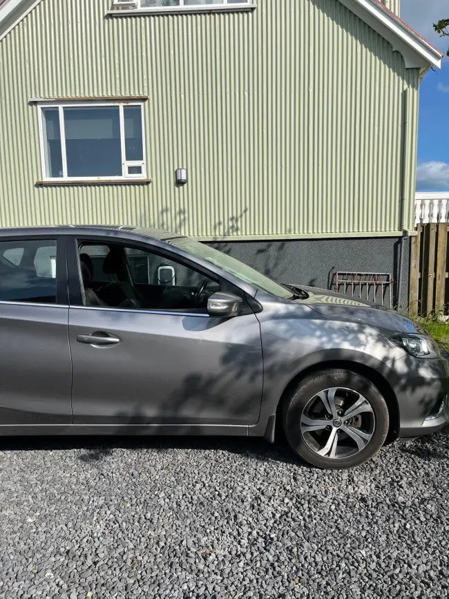 Nissan Pulsar