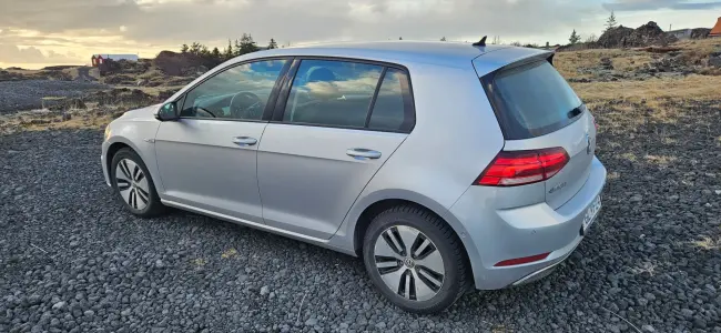 Volkswagen Golf-E