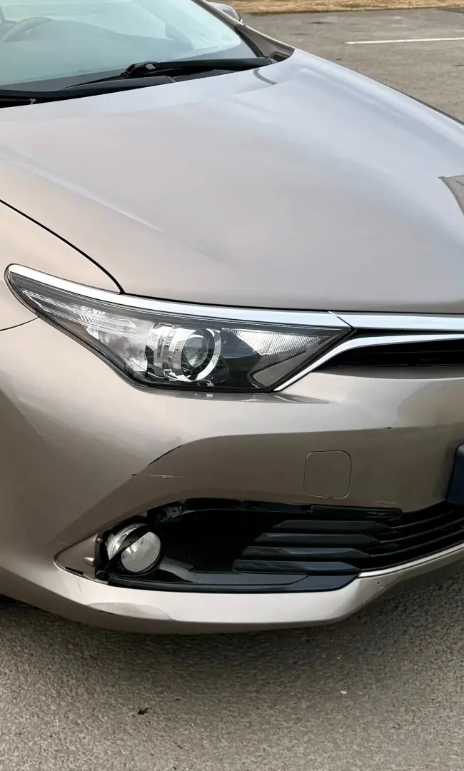 Toyota Auris Hybrid