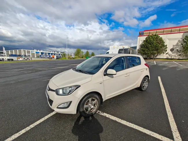 Hyundai I20