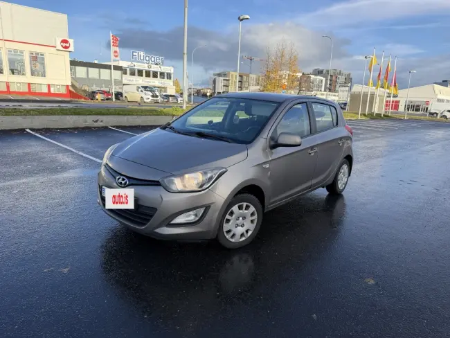 Hyundai I20