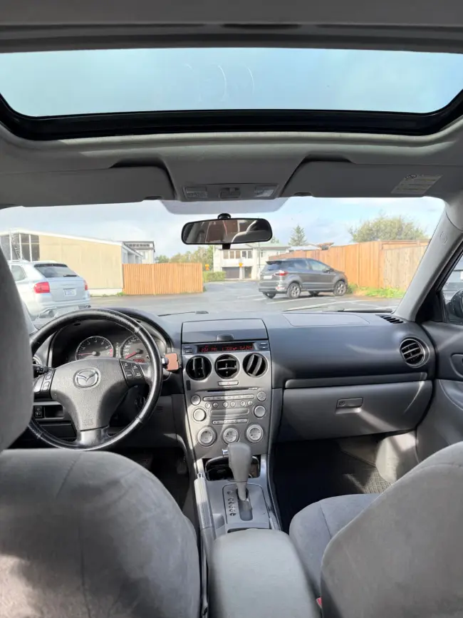 Mazda 6