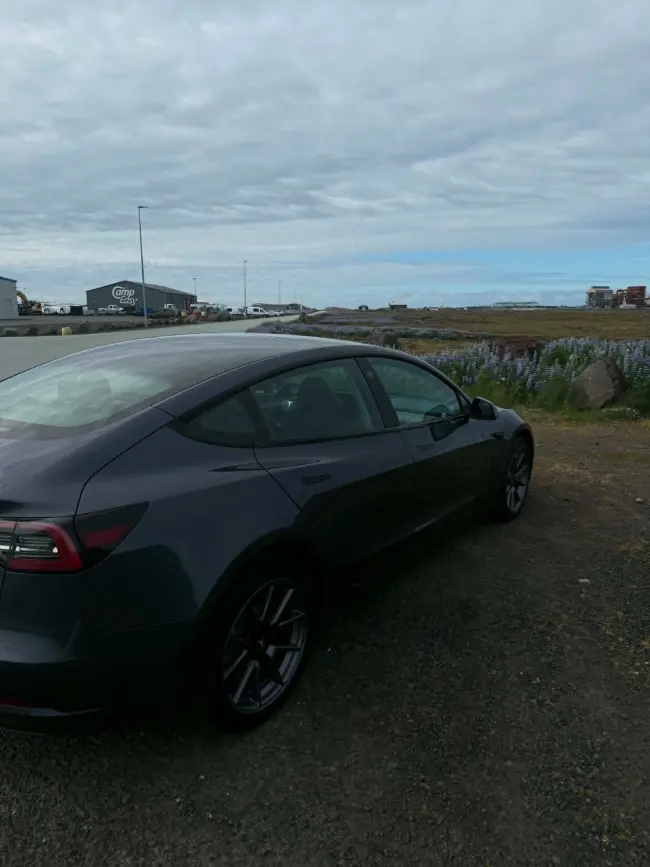 Tesla Model 3 Long Range AWD