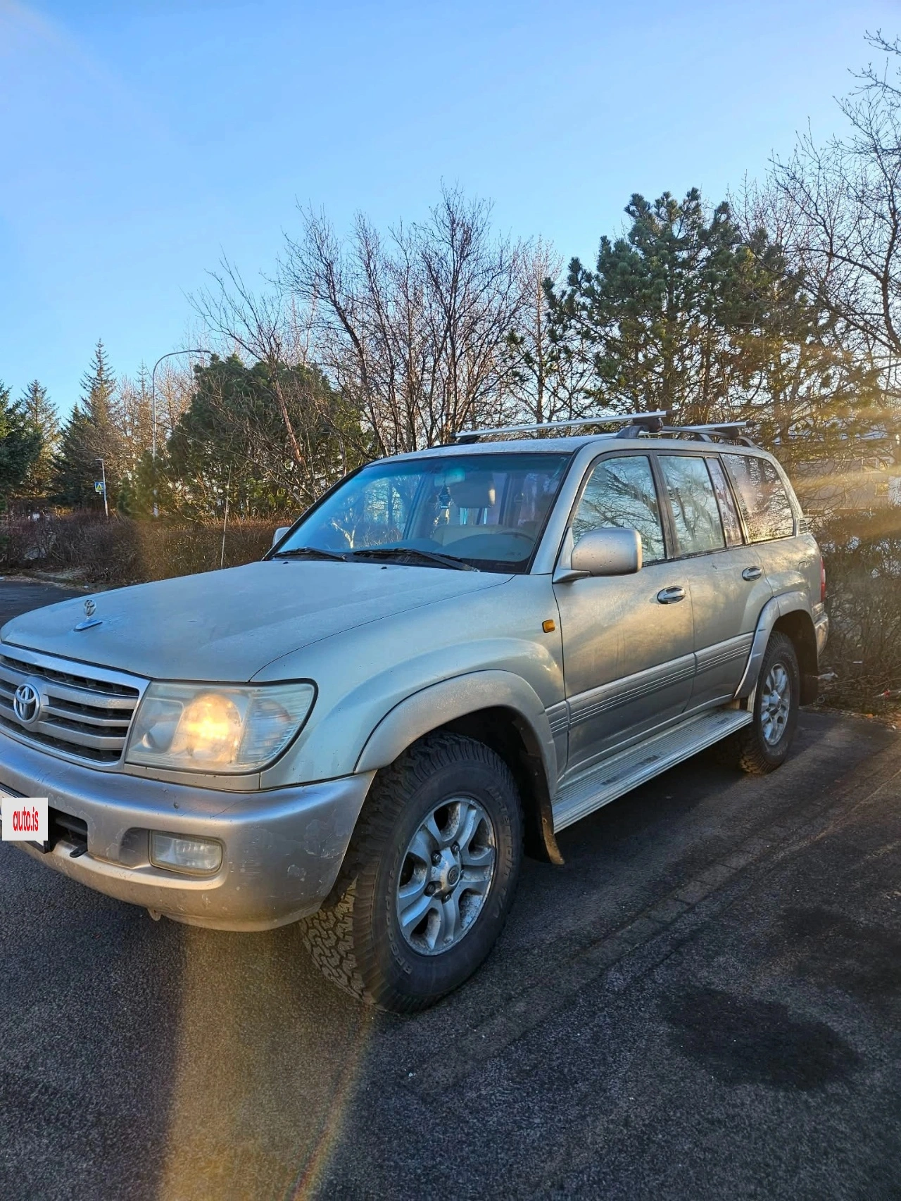 Toyota Land Cruiser 100