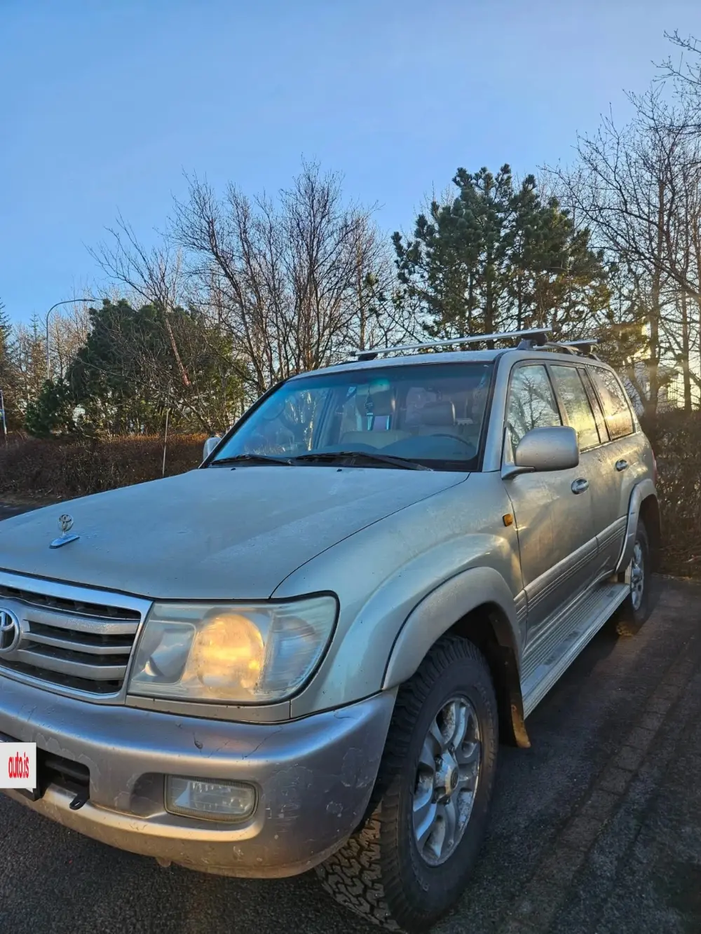 Toyota Land Cruiser 100