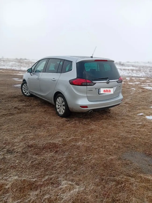 Opel Zafira tourer