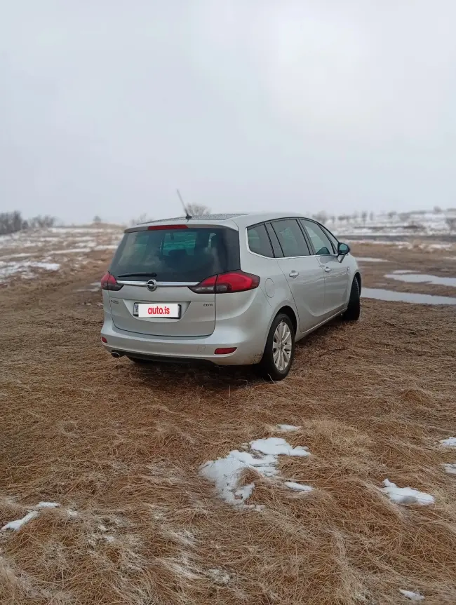 Opel Zafira tourer