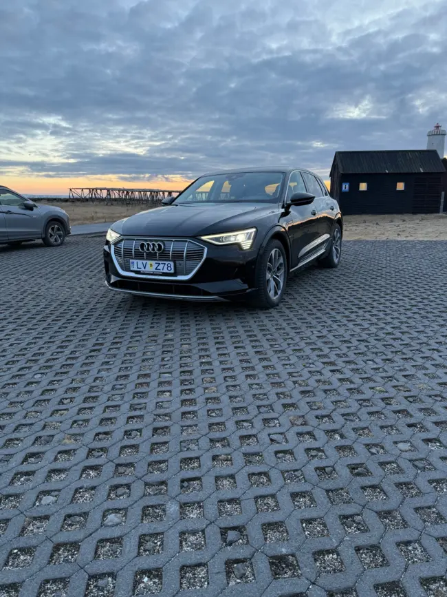 Audi E-tron 55