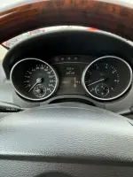 Mercedes benz ML 500