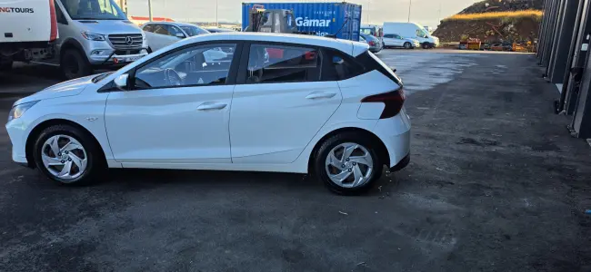 Hyundai I20