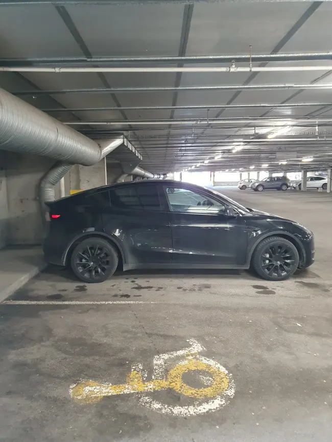 Tesla Model Y Long Range