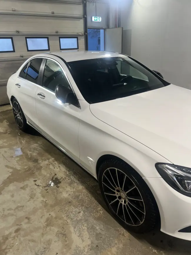 Mercedes-Benz C