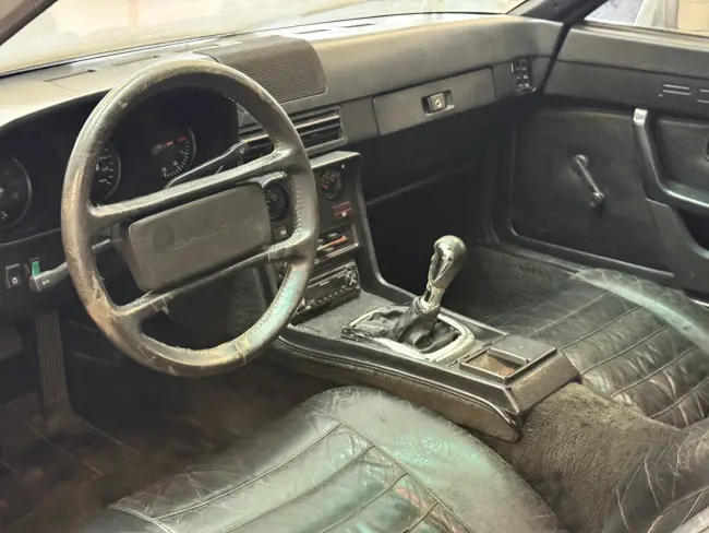 Porsche 924