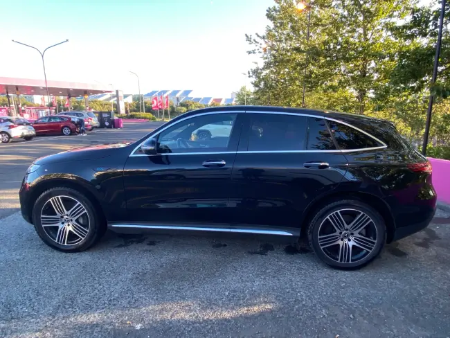 Mercedes-benz Eqc