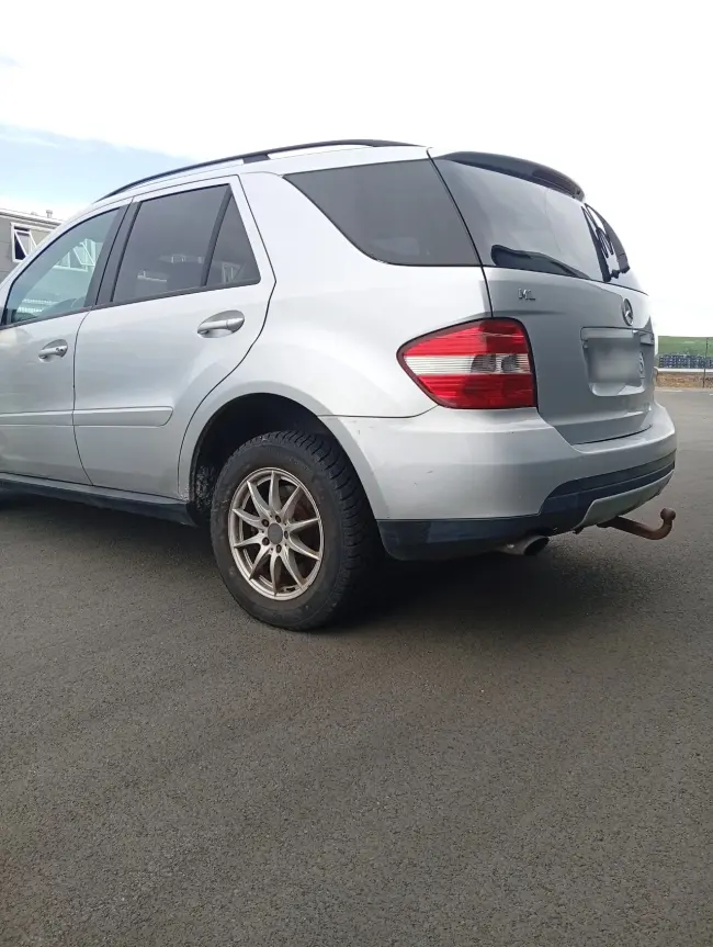 Mercedes-benz M