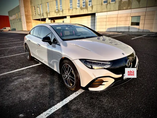 Mercedes-Benz EQE 350