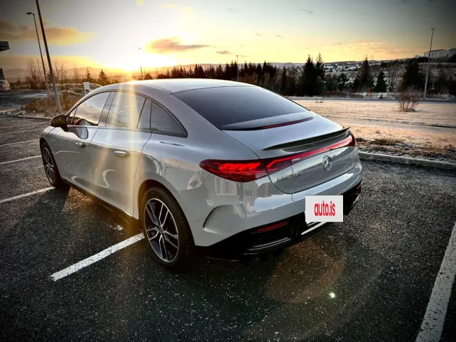 Mercedes-Benz EQE 350