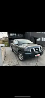Nissan Titan