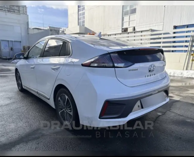 Hyundai Ioniq Plug in