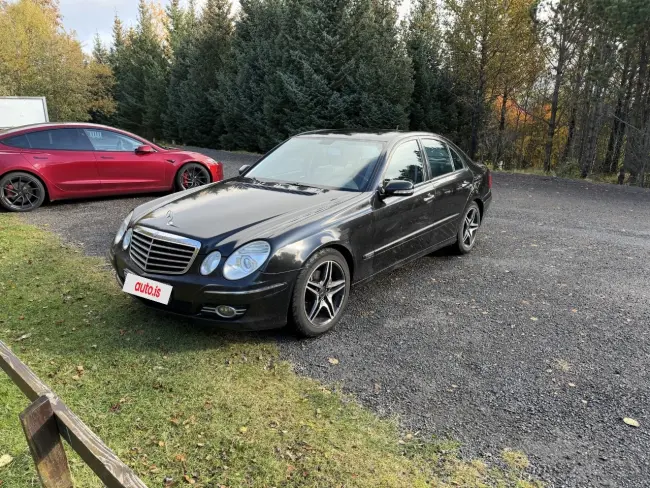 Mercedes benz E