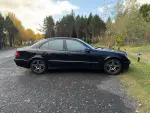 Mercedes benz E