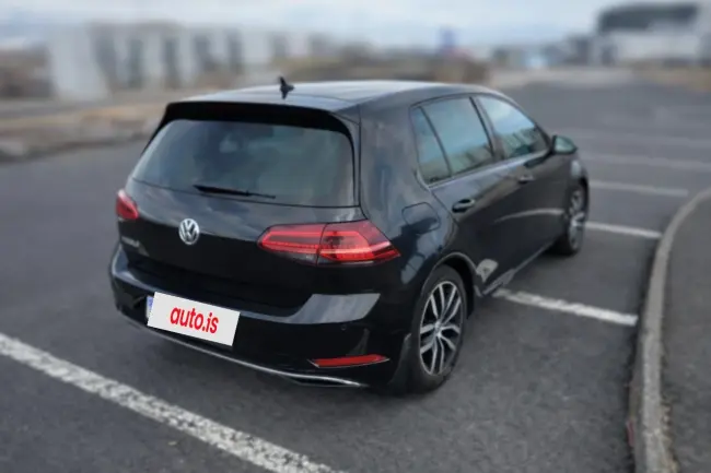 VW E-GOLF PREMIUM