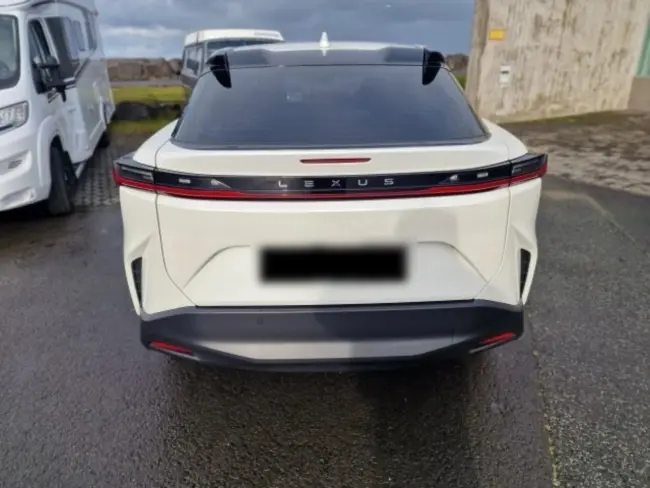 Lexus Rz450e