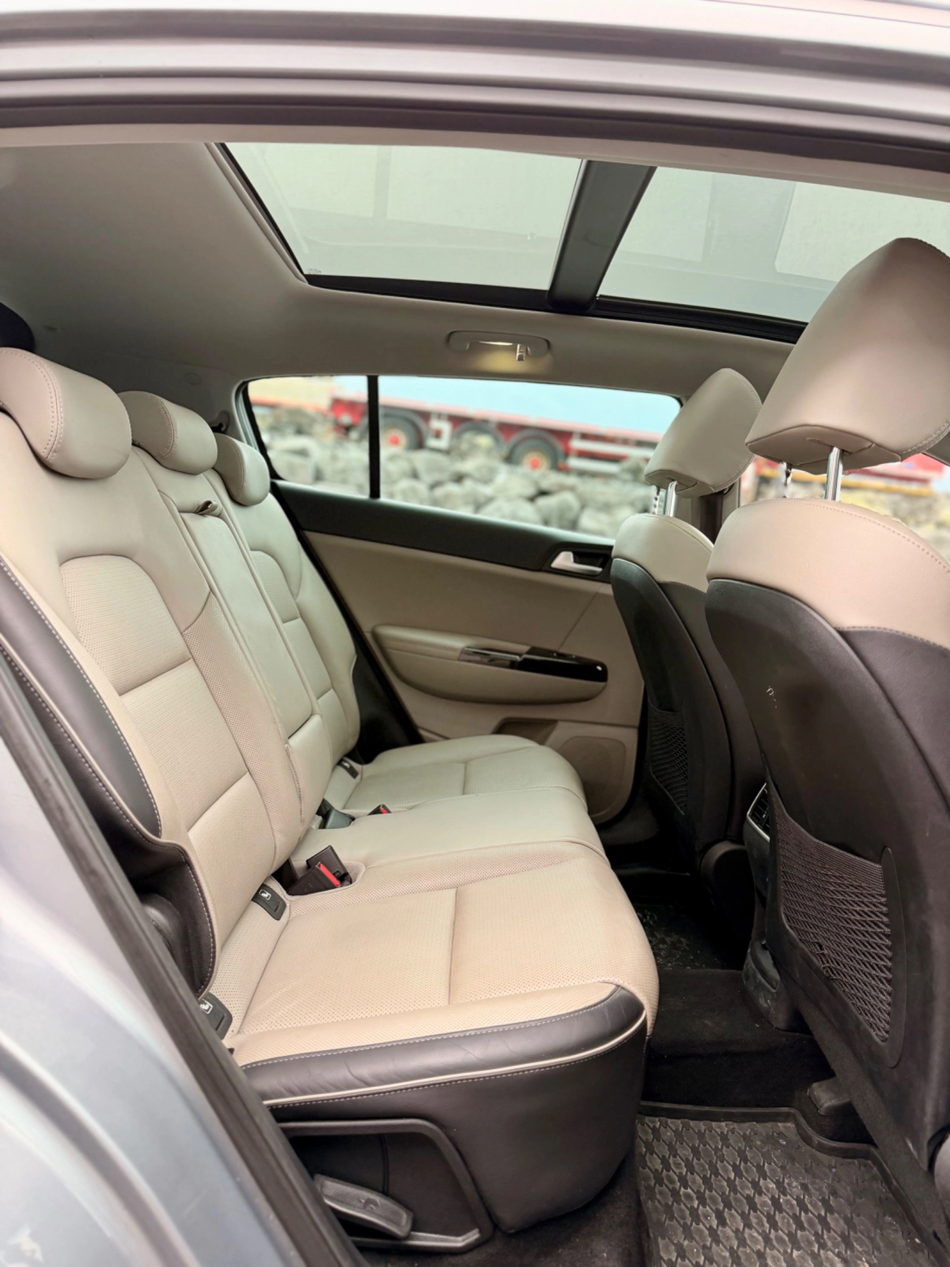 Kia Sportage - Luxury einn með öllu