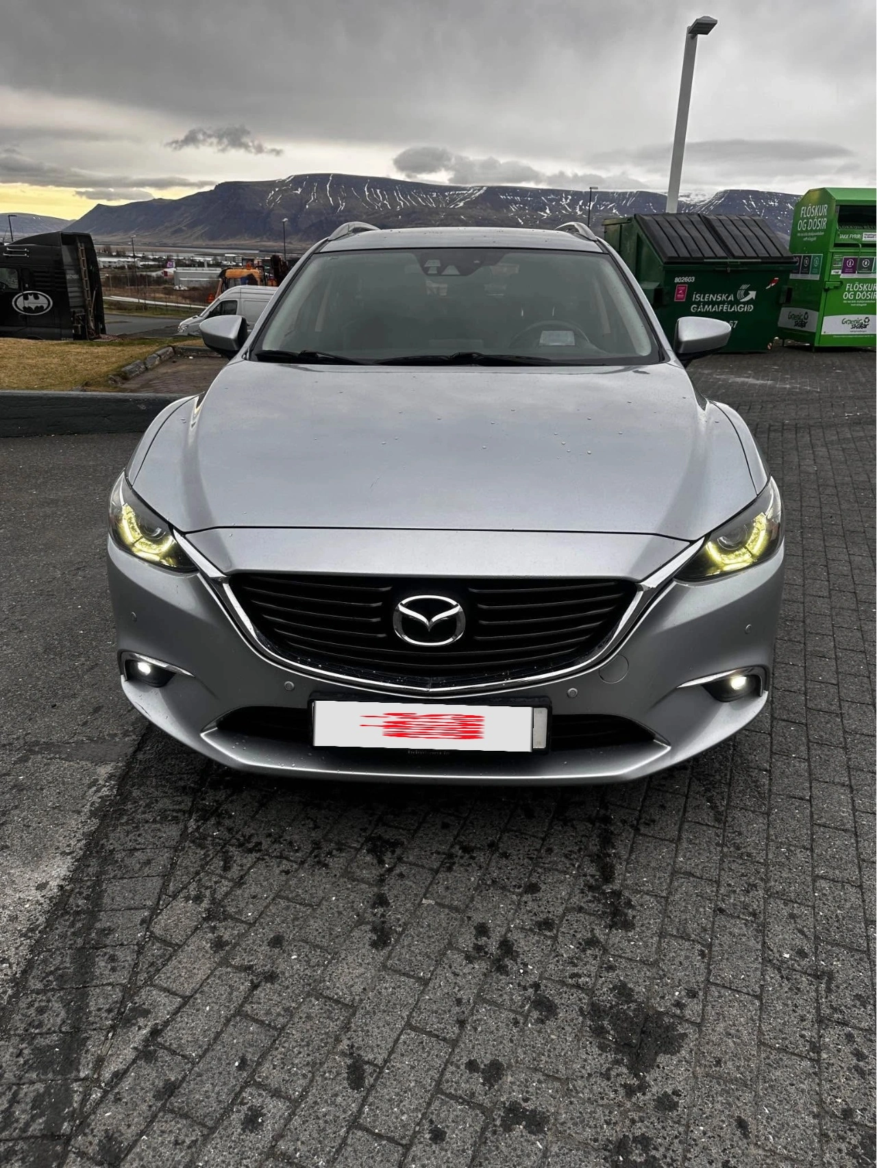 Mazda 6