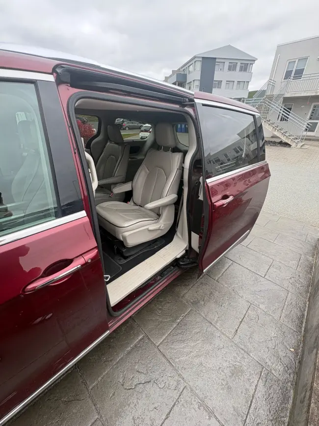 Chrysler Pacifica