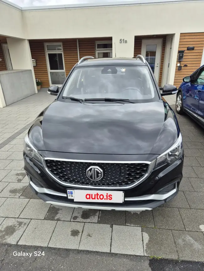 MG ZS EV