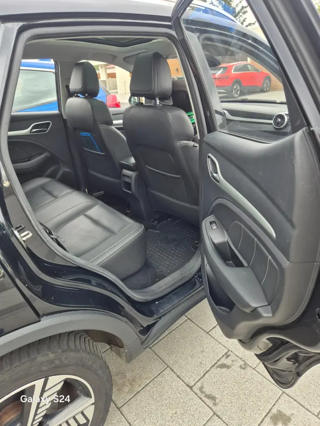 MG ZS EV