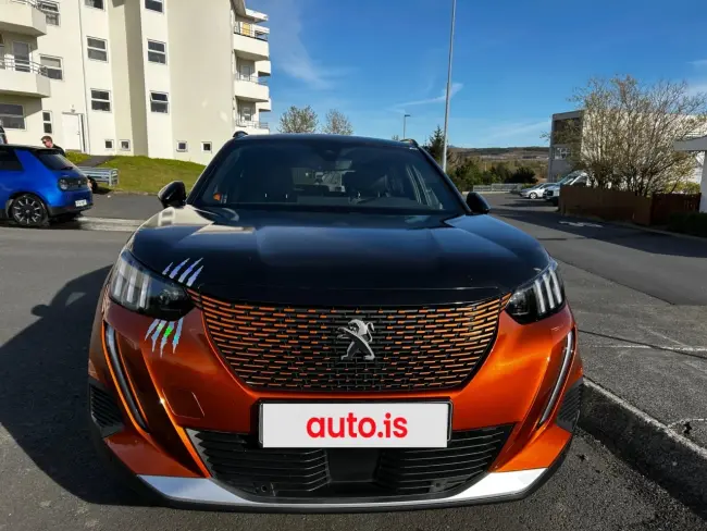 Peugeot E2008 GT