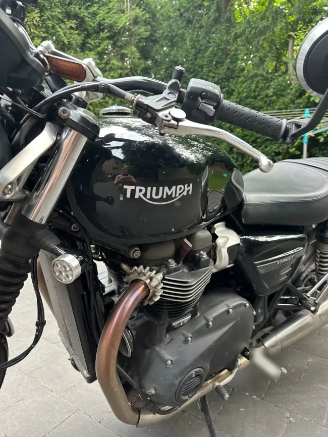 2021 Triumph Street twin 900cc